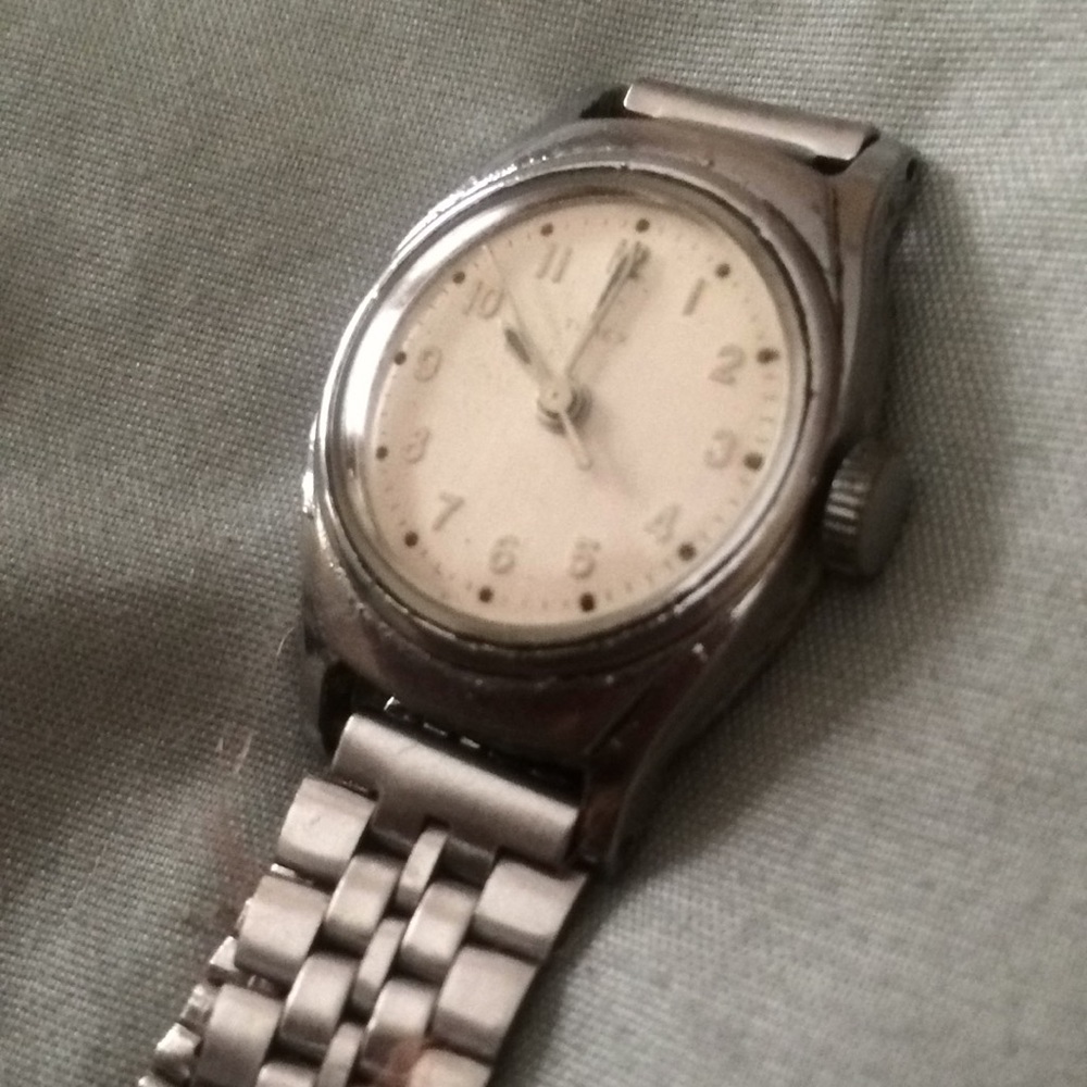 Timex Watch. - image 4